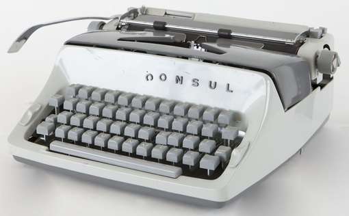 Obraz pod tytułem "maszyna do pisania Consul"